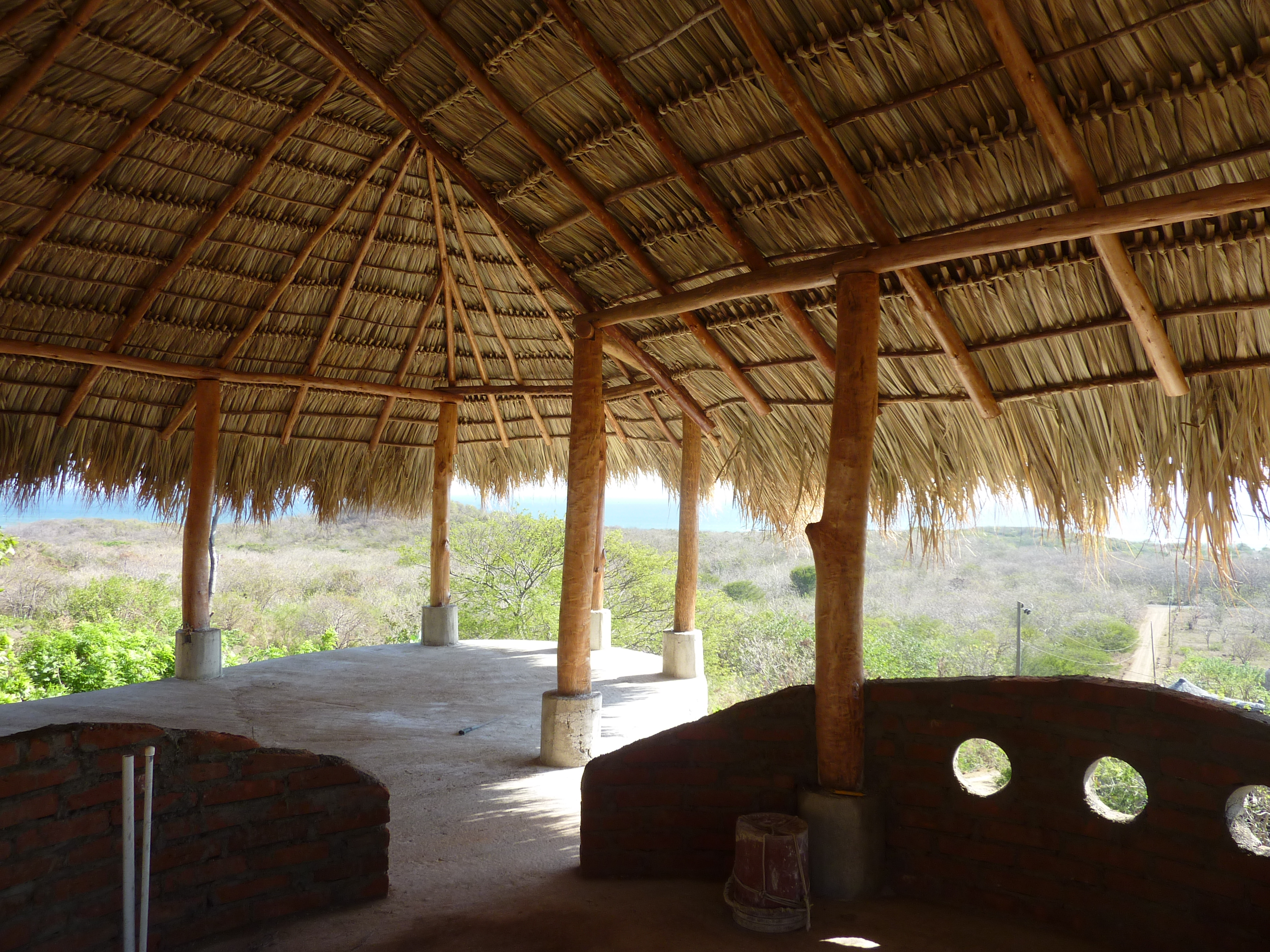 Sustainable building in Nicaragua (click to enlarge)